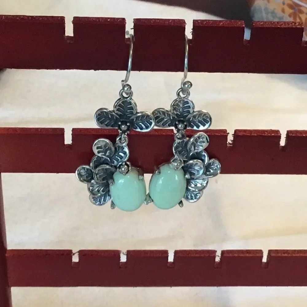 NWOT.  SS Australian Lemon Chrysoprase Earrings